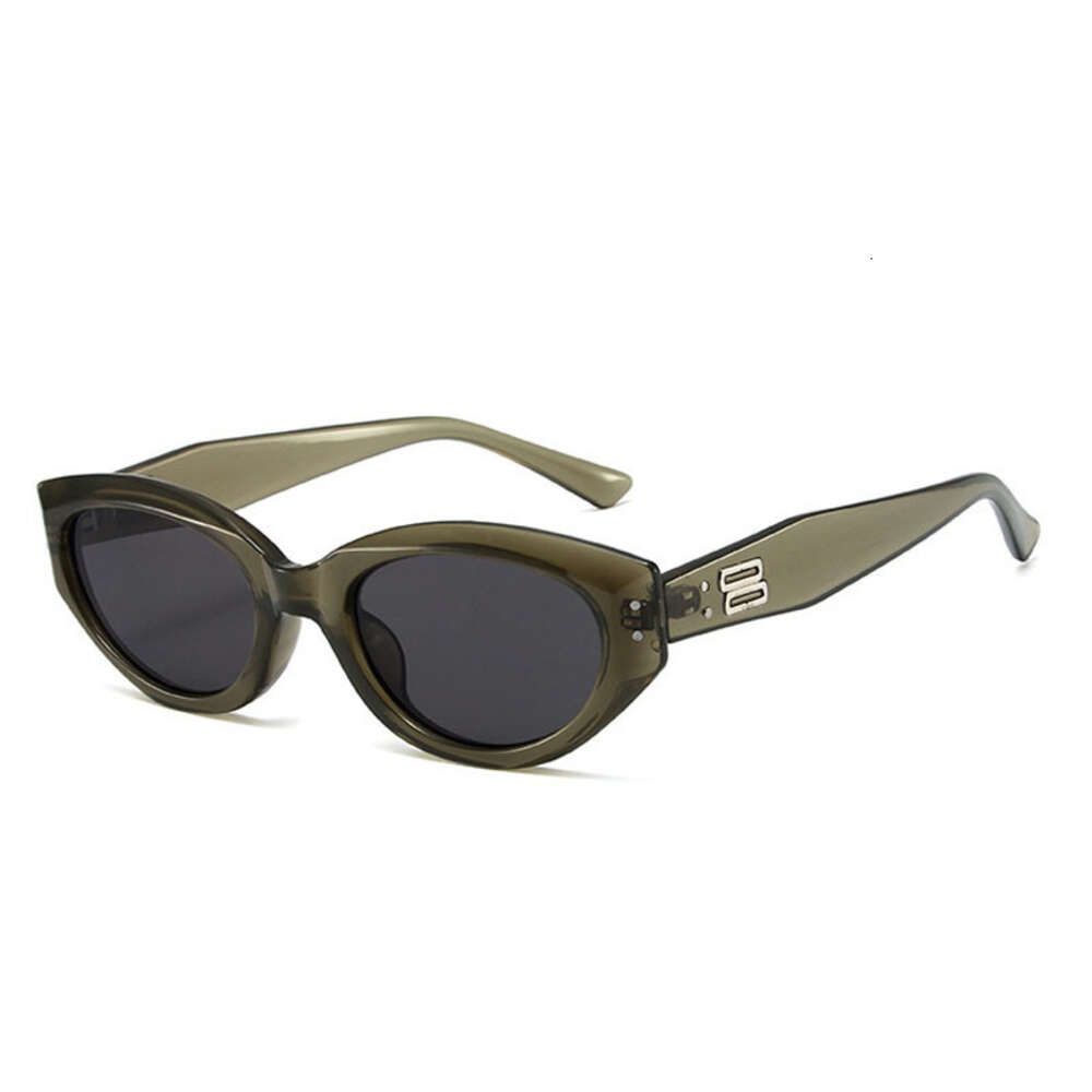 Olive Green Frame Grey Chip