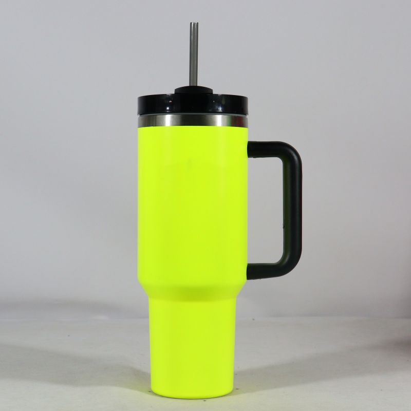 Jaune fluorescent