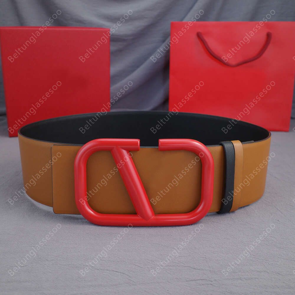 Tan_red buckle