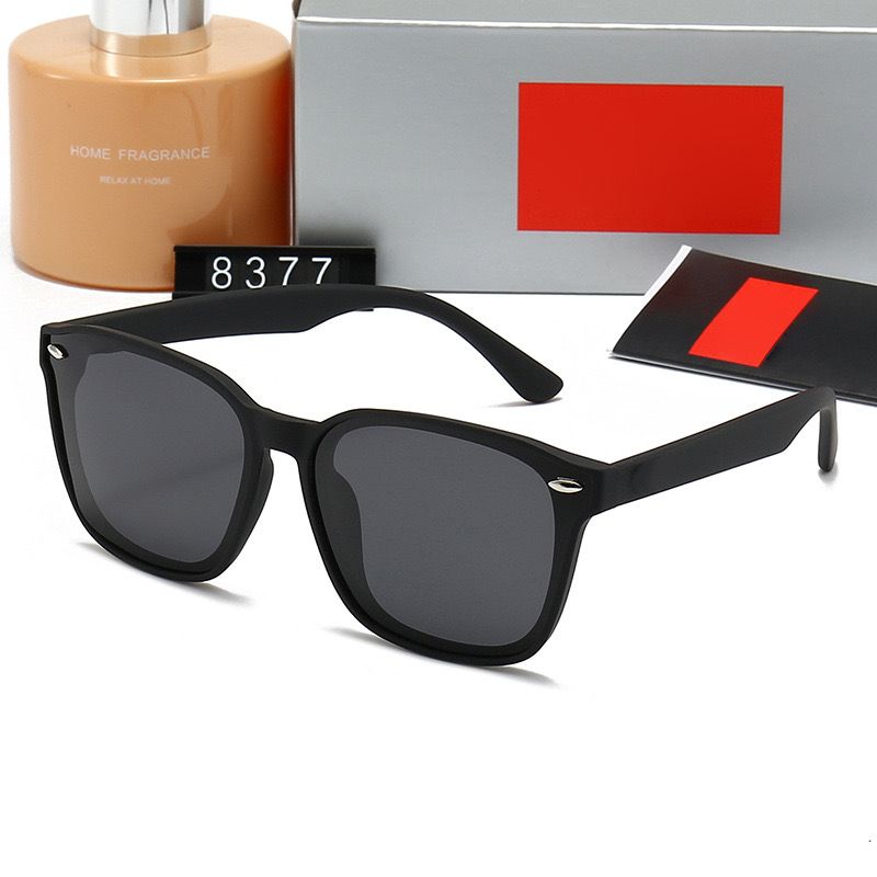 18#(sunglasses+sunglasses box)