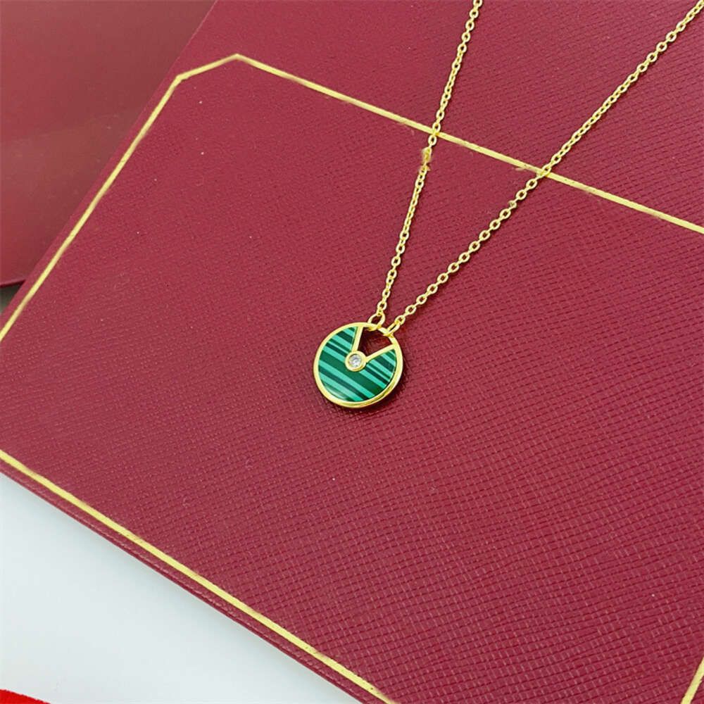 Gold+watermelon Green. Kaga Necklace A