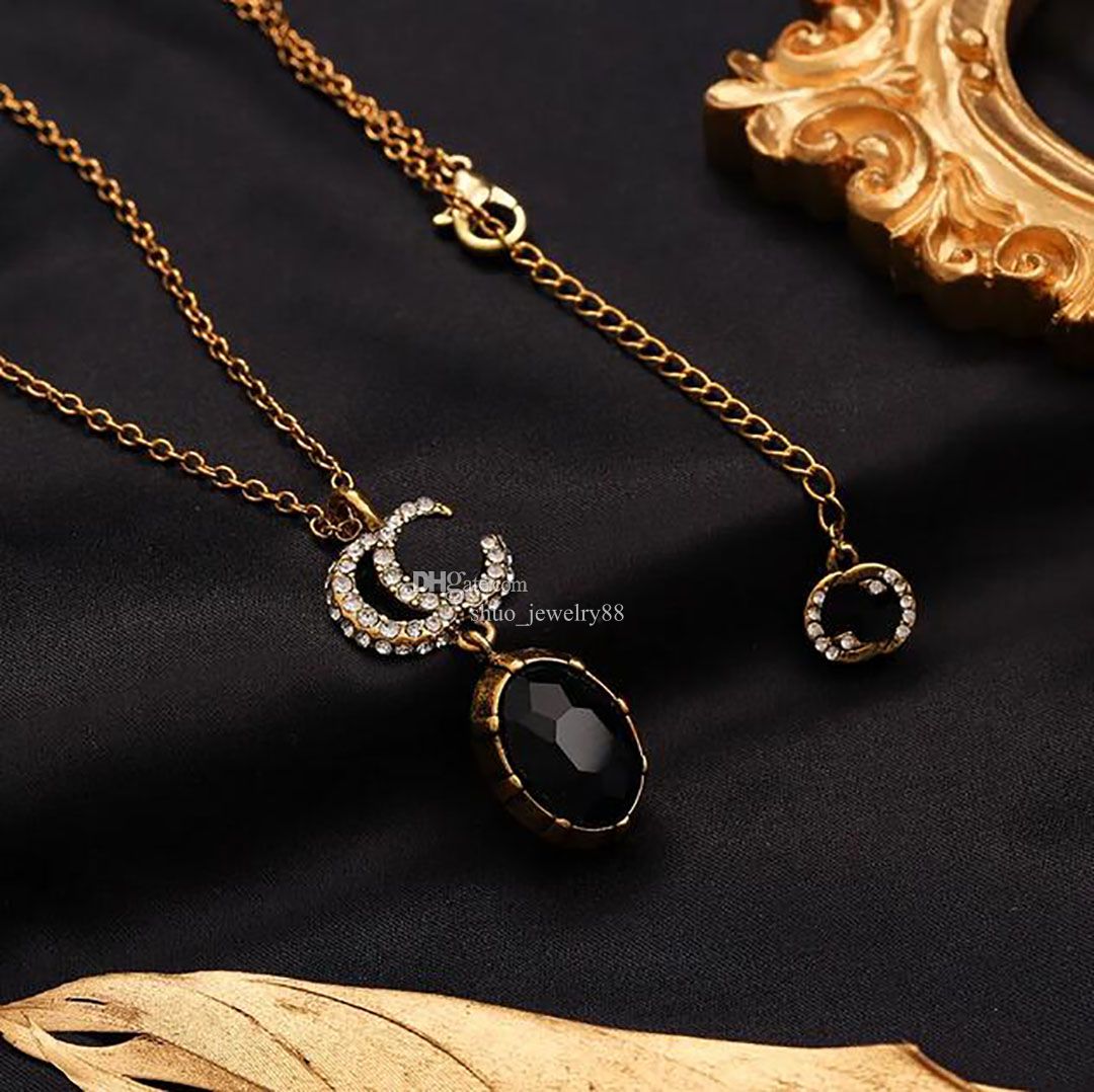 Necklace black