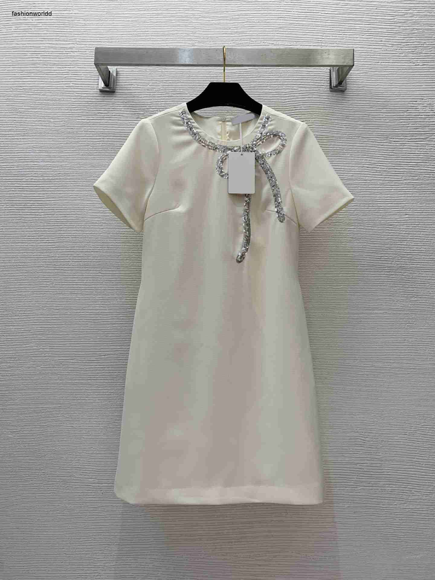 #7-white dress