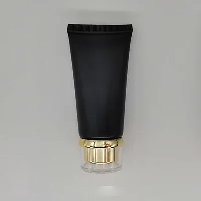 Bouchon à vis PE doré tube noir 50g3