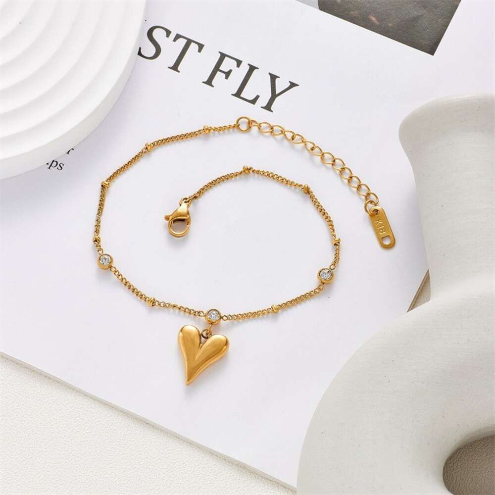 S540 Love Diamond Bracelet Gold