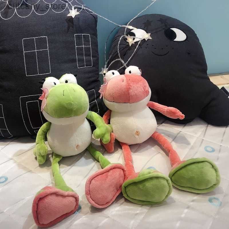 Couple Frog