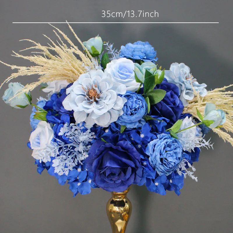 Färg: blå blommakula