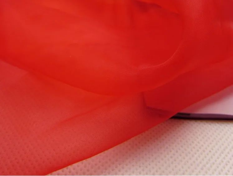 Couleur: rouge Taille: 3 yards