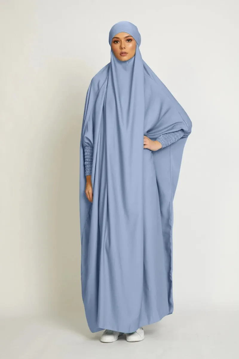 En storlek skyblue jilbab