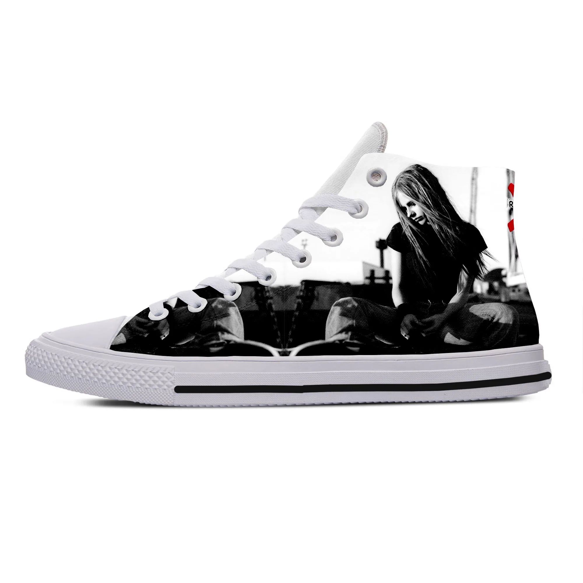 Couleur: Avril Lavigne 10shoe Taille: 4