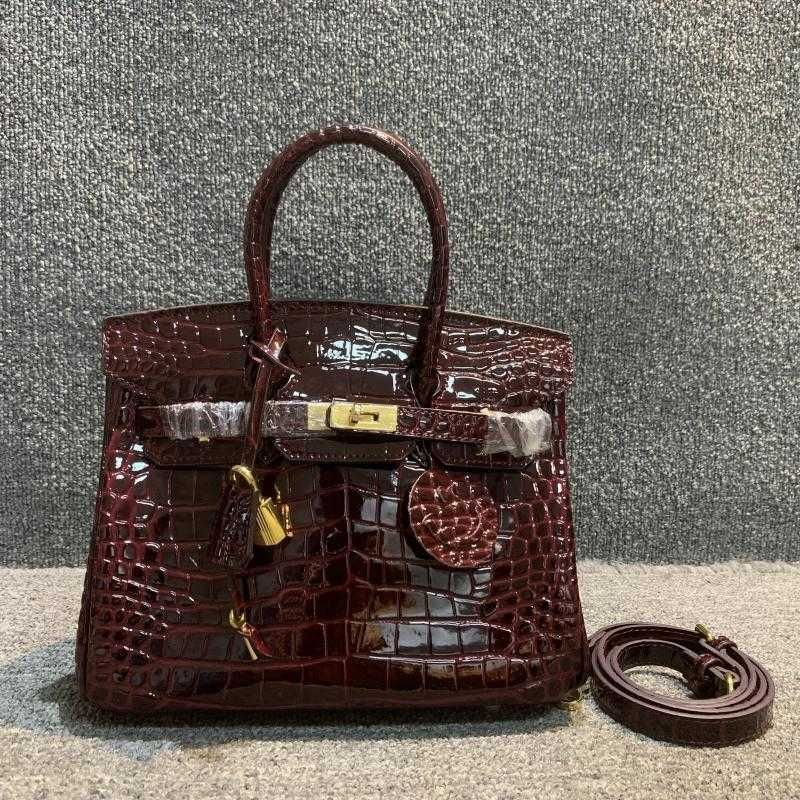 25cm Wine Red 5 Cang D7 Crocodile