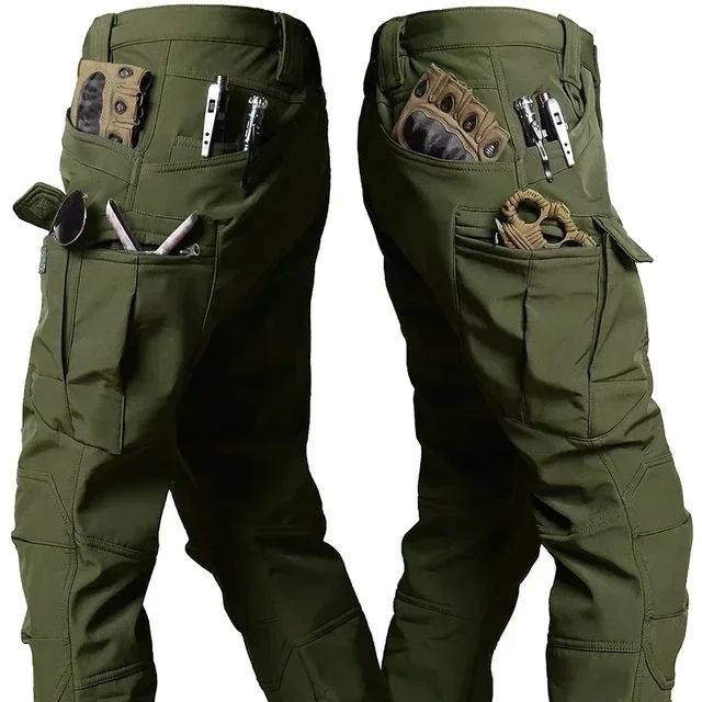 Pantalon vert armée uniquement