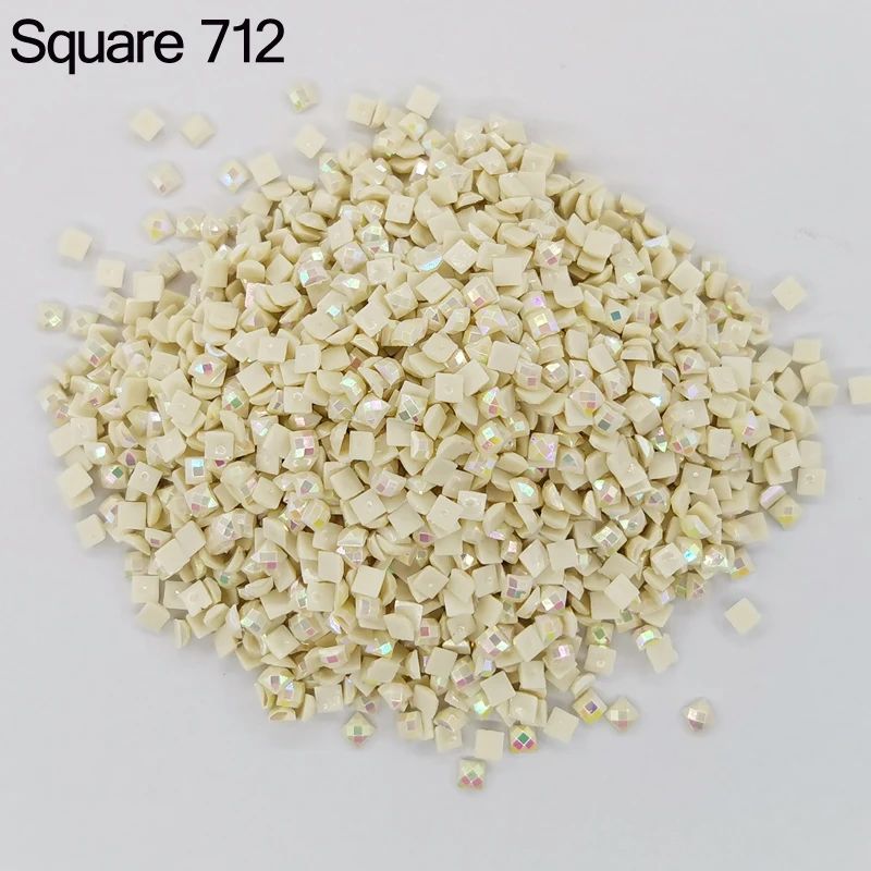 Färg: AB Square 712Size: 50g