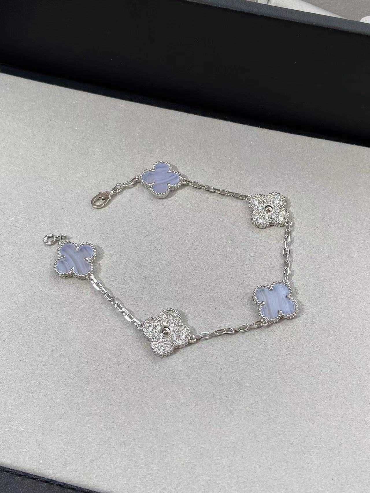 White Gold-Five Flowers Diamond Bracelet