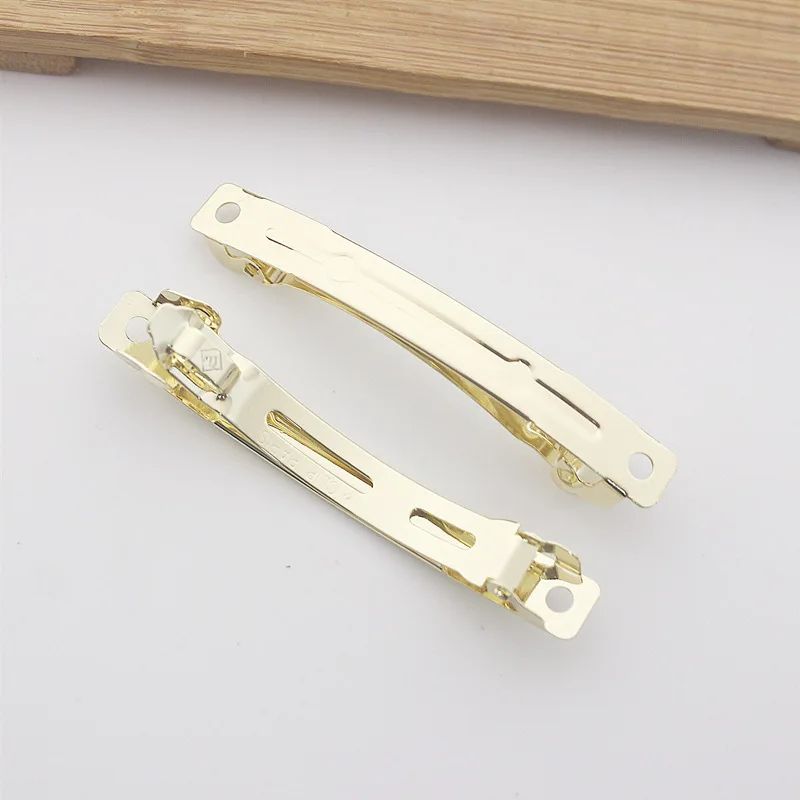 Color:Nickel free goldSize:6cm