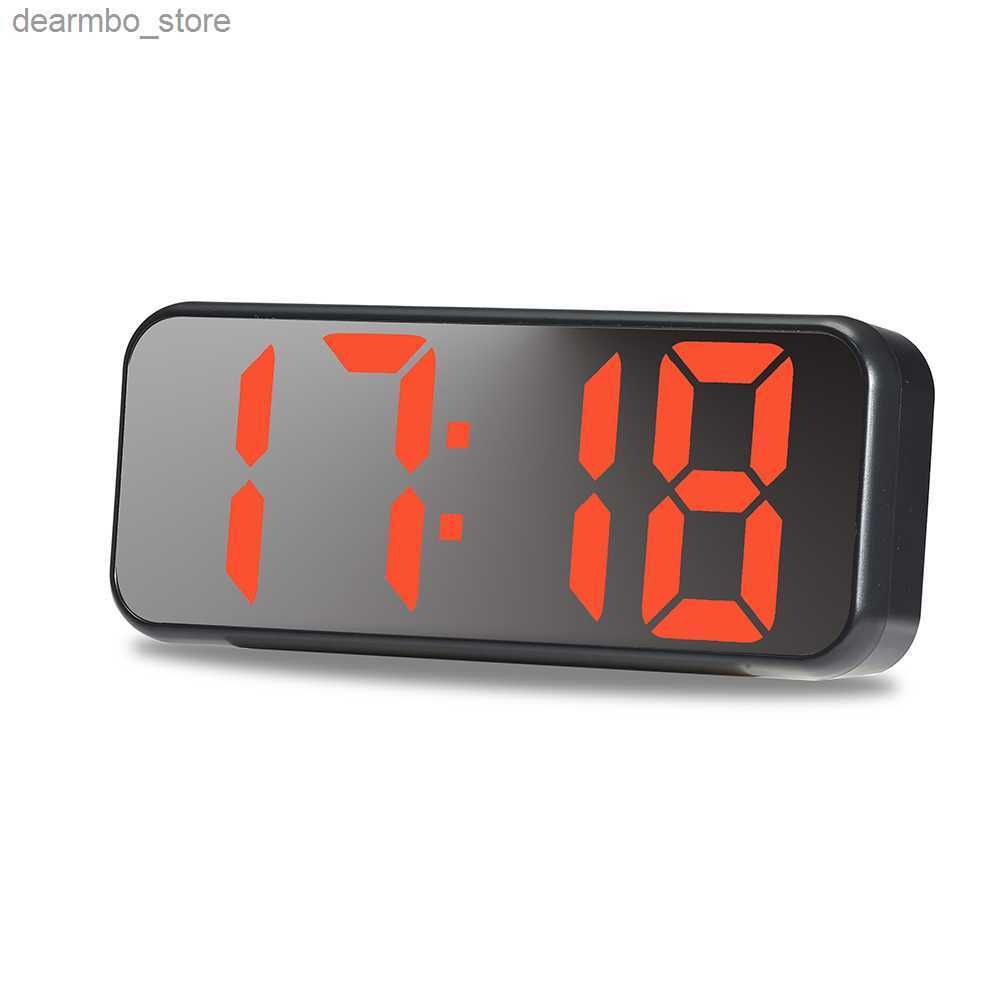 Red Table Clock8