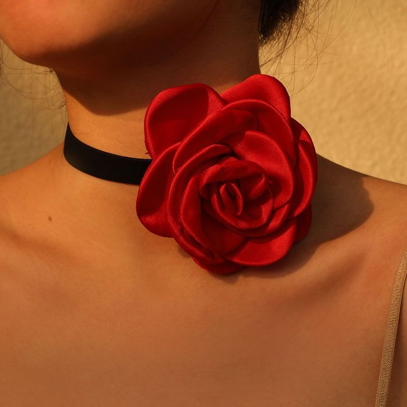 Red Rose: 10*10 cm