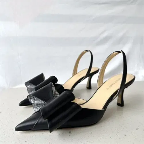 9.5cm heels