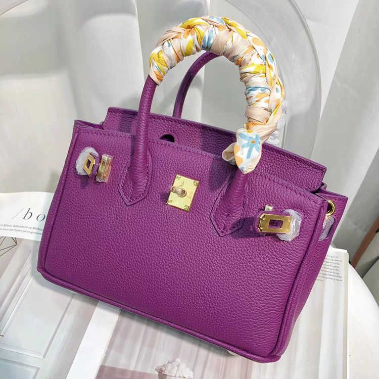 Anemone Purple (gold Buckle)