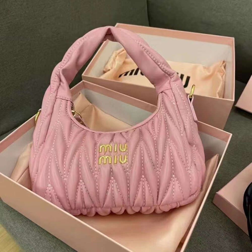 Snow Pink Gift Box