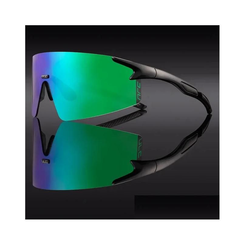 03-Photochromic-4 Lens