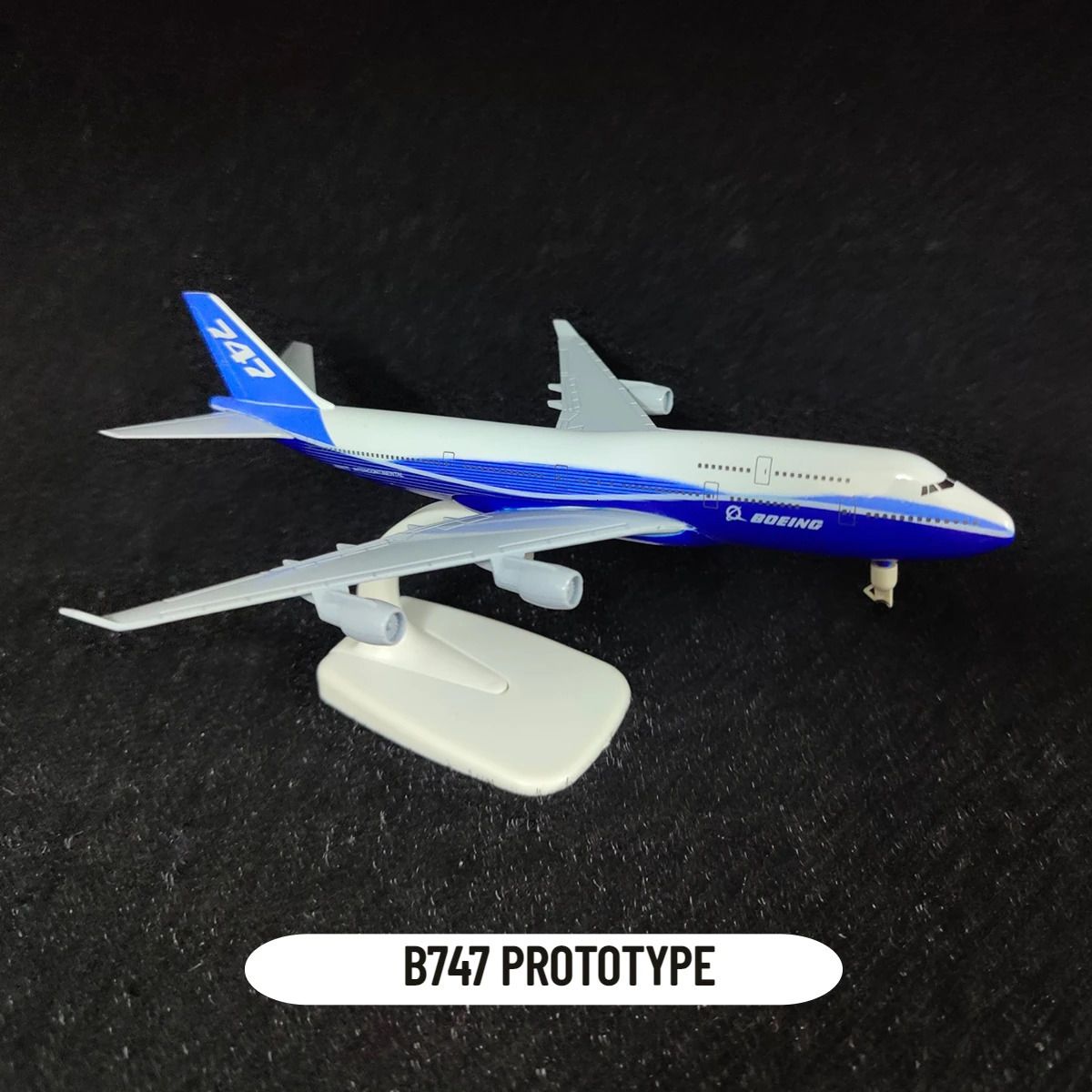 T18. Boeing B747