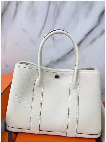 White (large) 36m