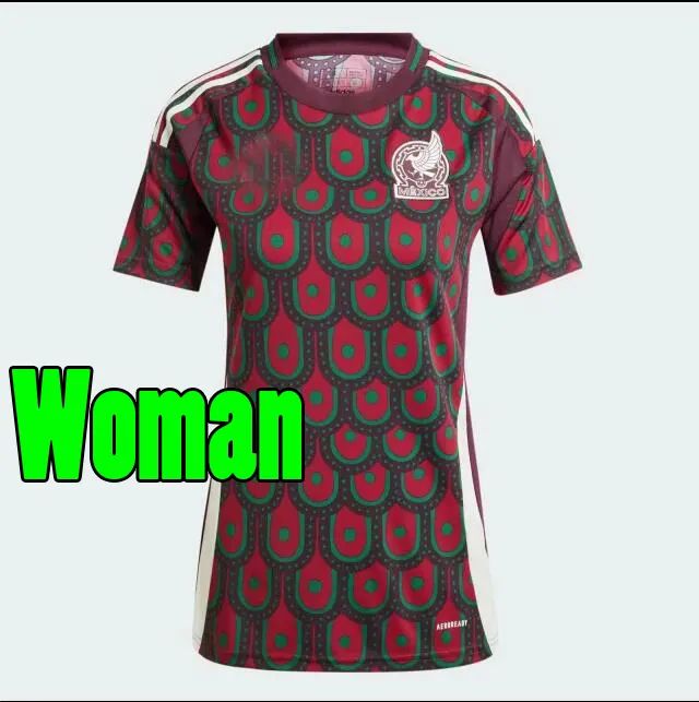 Woman 24 25 home