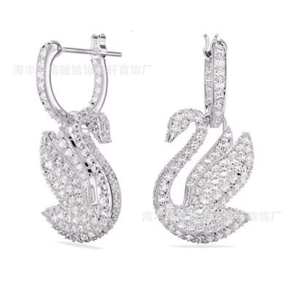 Boucles d'oreilles Cygne Blanc 1