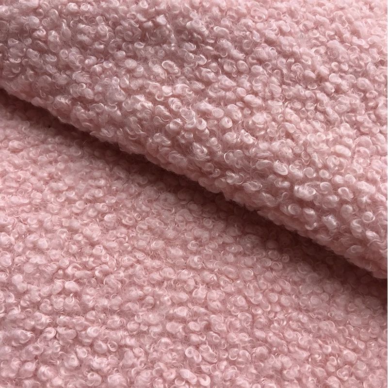 Colore: rosa chiaro. Dimensioni: 100 cm x 160 cm