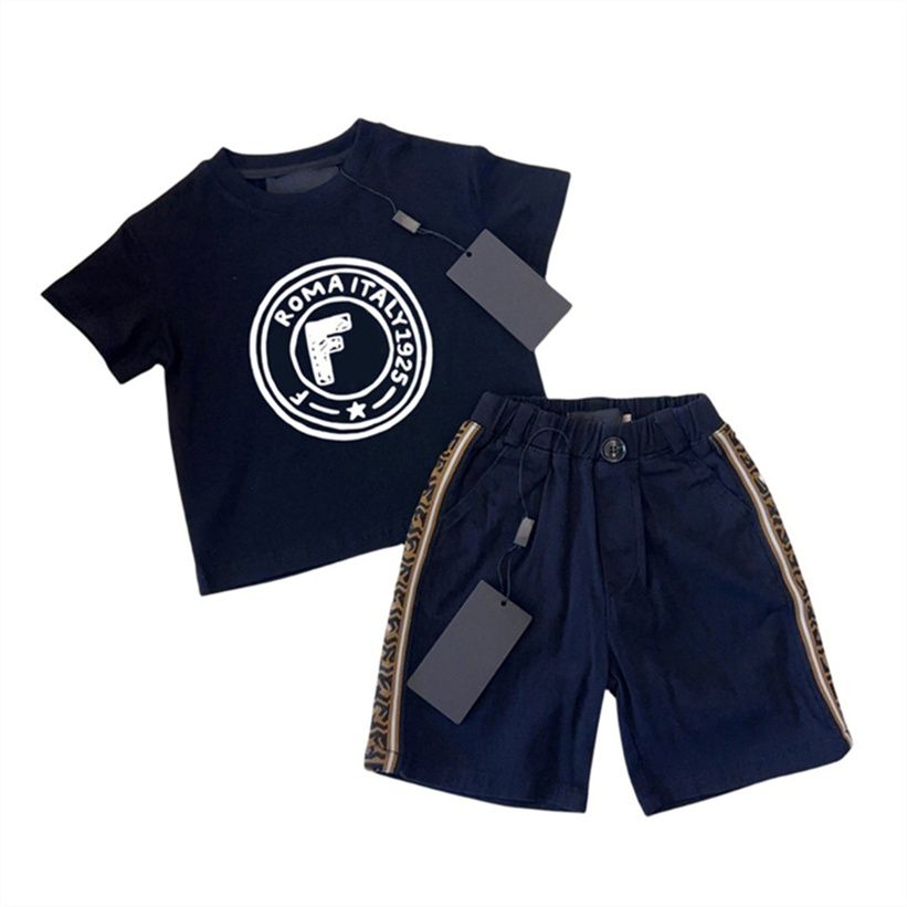 Navy blau