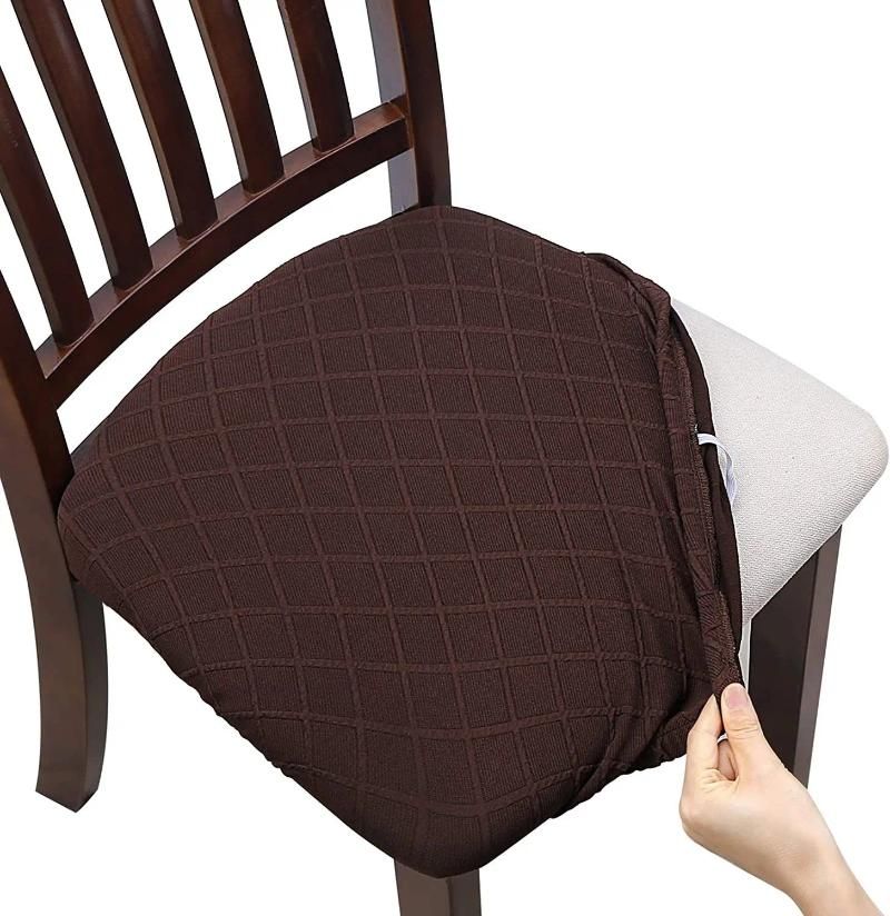 couverture de chaise brune