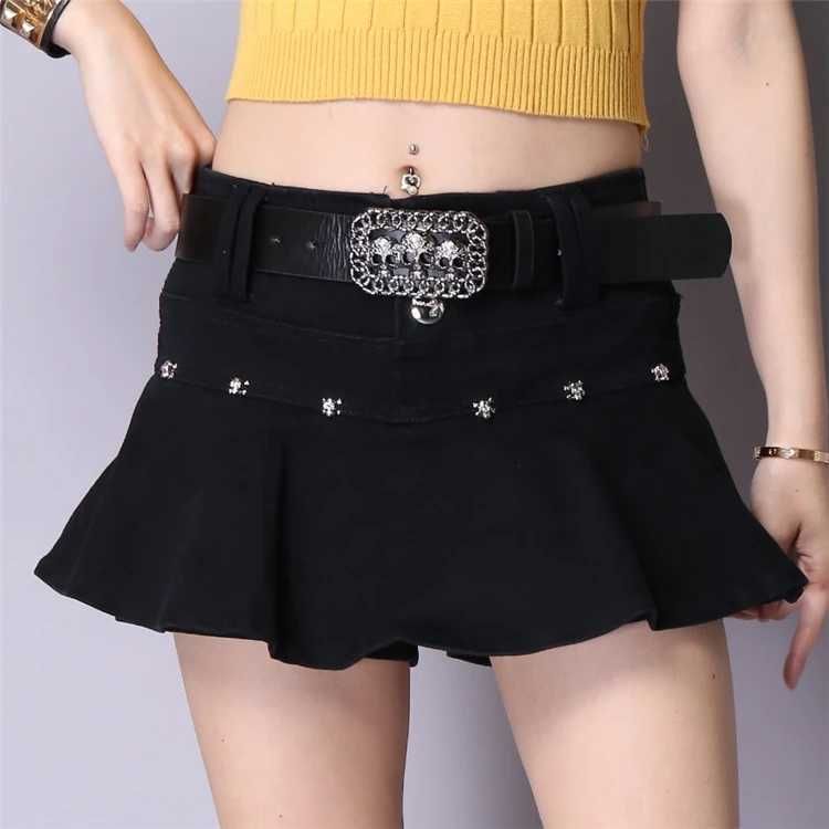 Black 4 with Belt