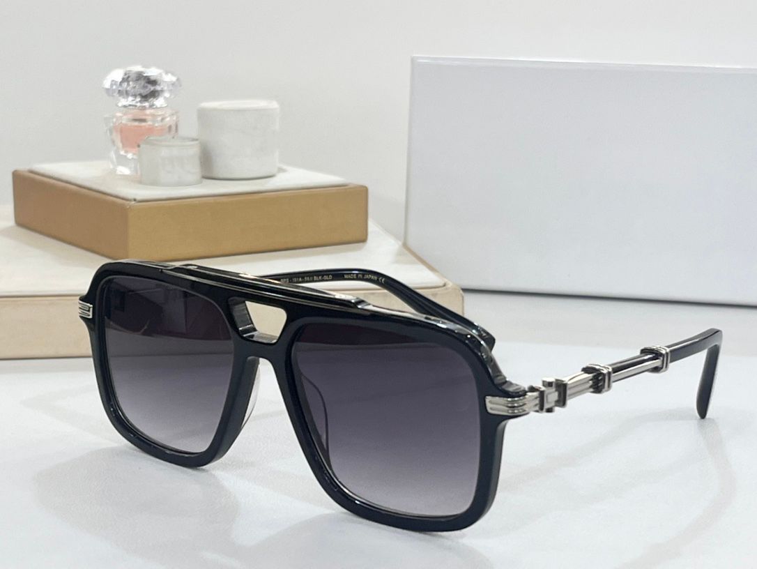 Black silver frame Gradient grey lens