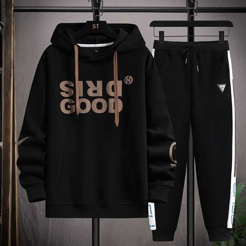 736 Black (hoodie+pants)