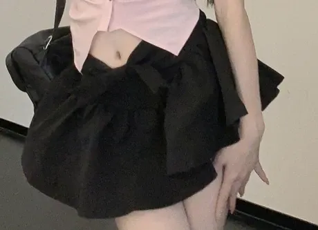 Only Black skirt