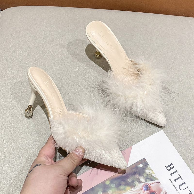 04  Beige 8cm heel