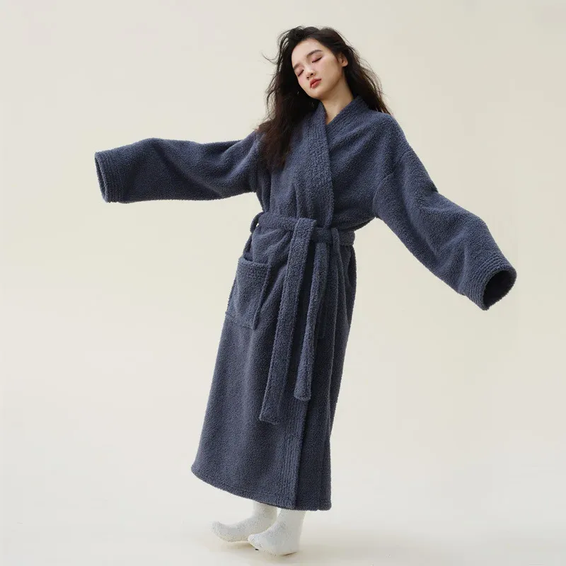 F Bathrobe and pants1