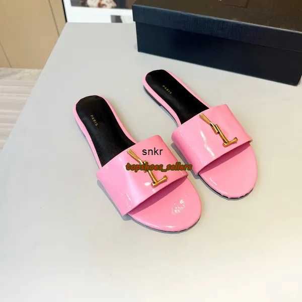 Slippers12