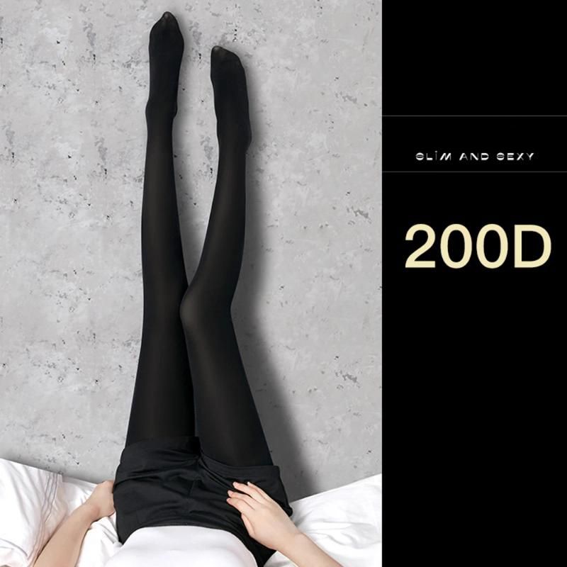 Black 200D