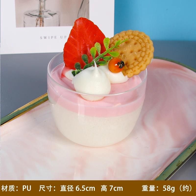 Strawberry pudding