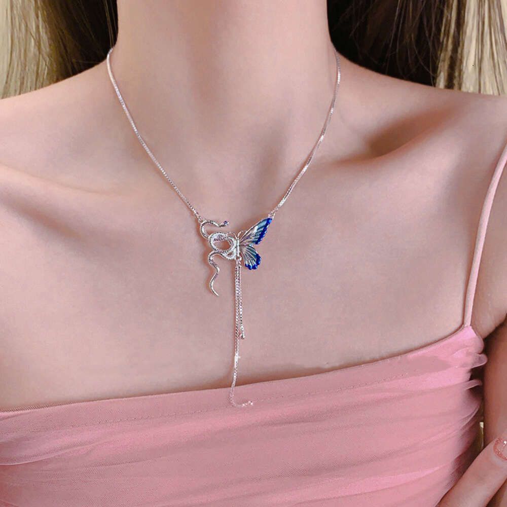 Spirit Snake Butterfly ketting