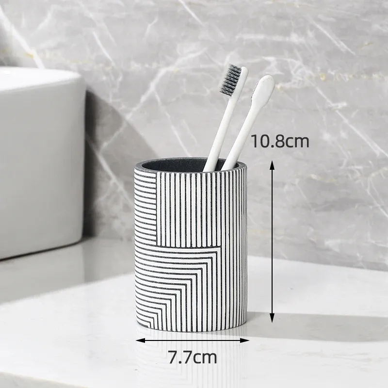 B-Toothbrush Cup