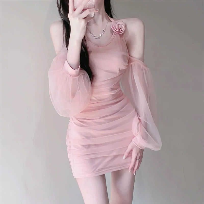 Różowa spódnica z bioder