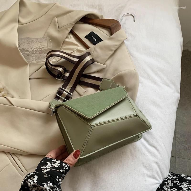 Green Shoulder Bags