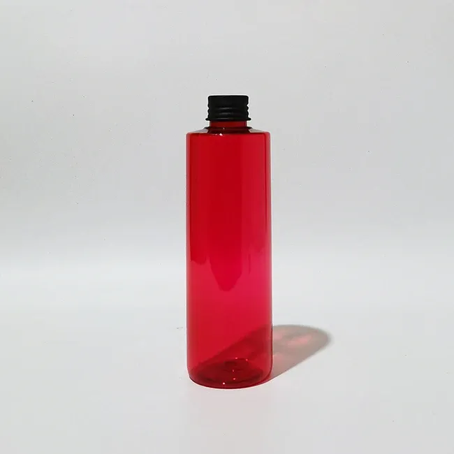 Bottiglia di plastica rossa da 250 ml nera