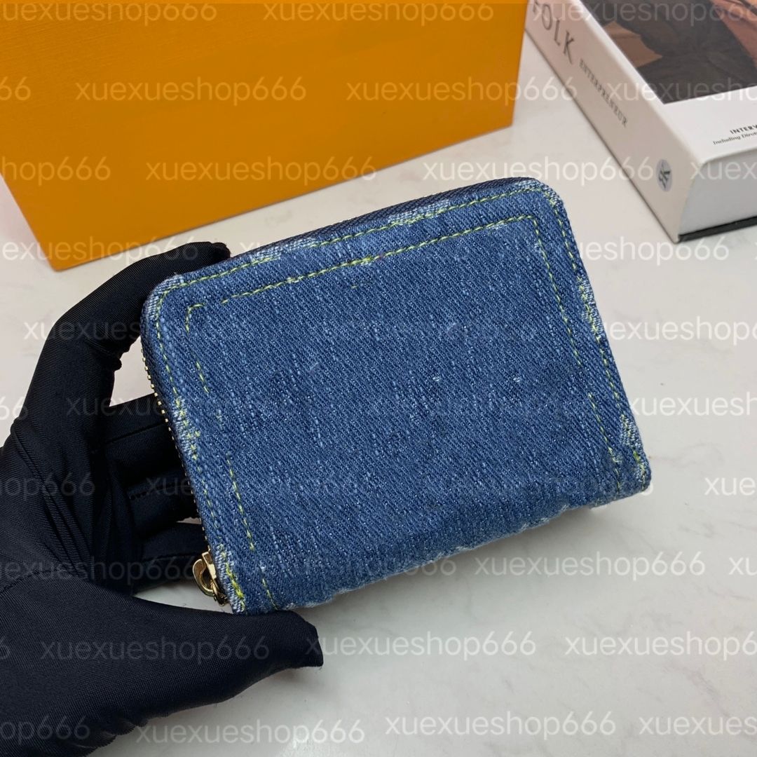 Short wallet2/M82957