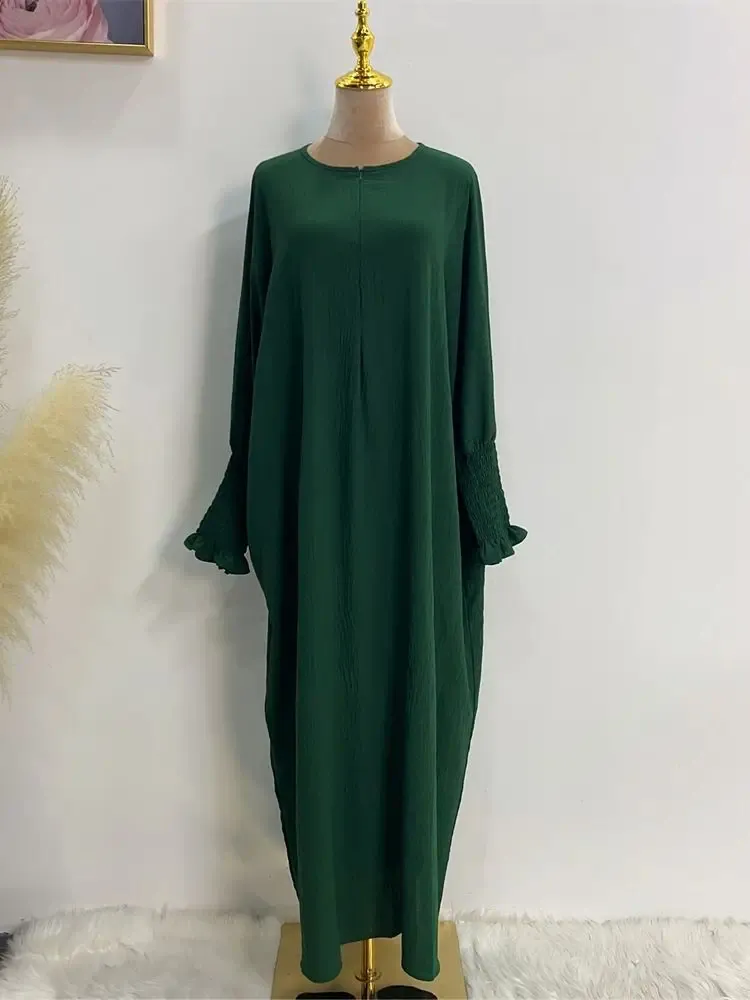 Темно -зеленый платье размера 2