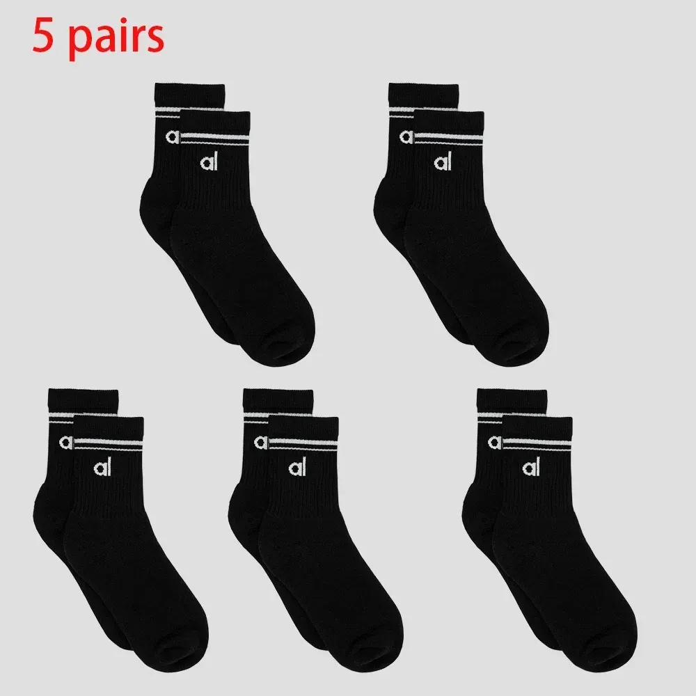 5 pieces black