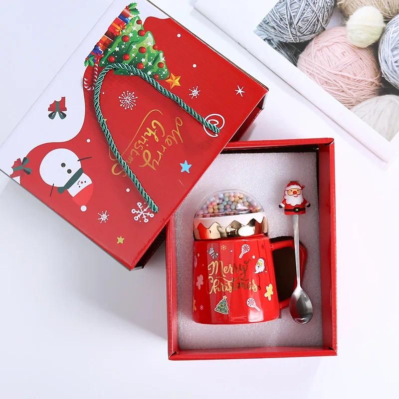 Red-spoon-Gift box